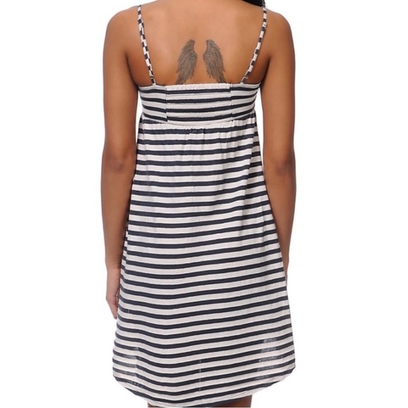 Roxy sage brush blue black SZ M stripe dress, hug low hem - Picture 2 of 9